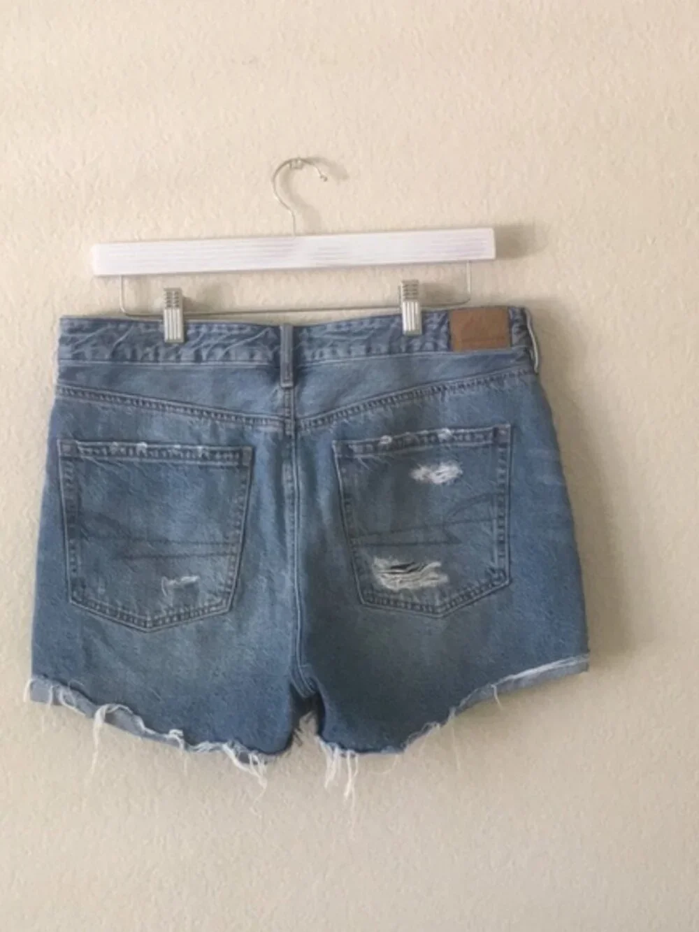 American Eagle Tomgirl Short Distressed Jean Shorts
